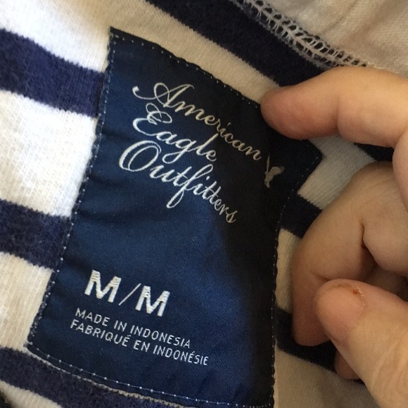 FINAL MARKDOWN LADIES aeo hoodie medium - Picture 4 of 5